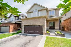 95 Hemlock Way, Grimsby, ON L3M 0A9