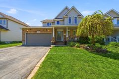784 Butternut Avenue, Waterloo, ON N2V 2M3