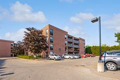 215 Scotland Street 405, Centre Wellington, ON N1M 3T3