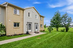 65 Dorchester Boulevard 44, St. Catharines, ON L2M 7T7