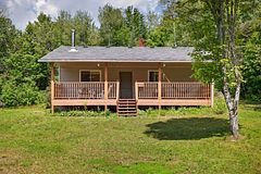 4092 Highway 620, Wollaston, ON K0L 1A0