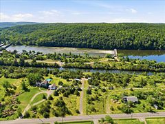 937 Rosebush Road, Quinte West, ON K0K 2C0