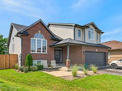 86 Golden Acres Drive, West Lincoln, ON L0R 2A0