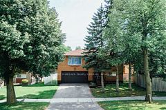 117 Old Country Drive, Kitchener, ON N2E 1S4