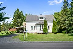 15631 Manning Road, South Stormont, ON K0C 1M0