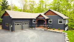 2 Hawk Ridge Court E, Huntsville, ON P1H 0A7