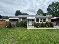 10 Tewksbury Crescent, London East, ON N5V 2M8