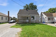 6702 Dunn Street, Niagara Falls, ON L2G 2R1