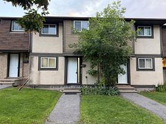 2622 Pimlico Crescent 123, Blossom Park - Airport and Area, ON K1T 2A8