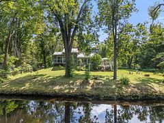 92 Edwina Drive, Trent Lakes, ON K0M 1A0