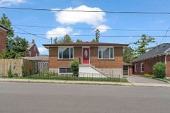 33 Plum Street, Kingston, ON K7K 1T3