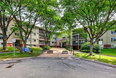 6434 Bilberry Drive 109, Orleans - Convent Glen and Area, ON K1C 4P5