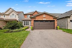 115 Mcfarlane Drive, Cambridge, ON N3C 4L6