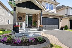 250 Flodden Way, Barrhaven, ON K2G 7E1
