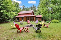 828 Ashby Road, Lanark Highlands, ON K0G 1K0
