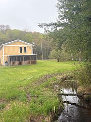 2315 Aspdin Road, Huntsville, ON P0B 1M0