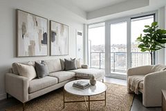 75 James Street S 1421, Hamilton, ON L8P 2Y9