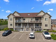 128 Sternes Private, Orleans - Cumberland and Area, ON K4A 0X8