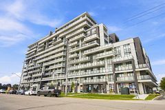 461 GREEN Road 921, Hamilton, ON L8E 0L5