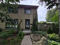 850 Berkshire Drive 8, London South, ON N6J 3S7
