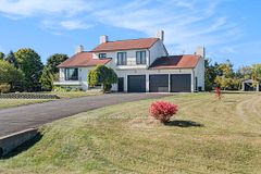 12 Davis Lane, Rideau Lakes, ON K7A 4S5