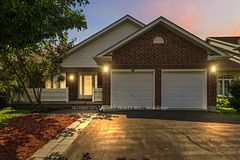 93 Mctaggart Court, London North, ON N5X 3L9