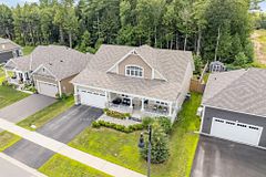 17 Fawnbrook Court, Bracebridge, ON P1L 0A3