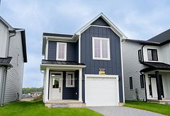 1221 Tulloch Avenue, London South, ON N6M 0L8