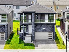 121 Sebastian Street, Blue Mountains, ON N0H 1J0