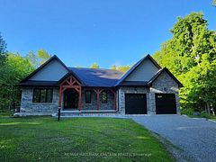 11 Maplewood Court, Trent Lakes, ON K0L 1J0