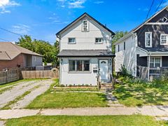 6293 Bellevue Street, Niagara Falls, ON L2E 1Y9