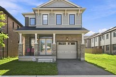 8 Magdalena Street, Hamilton, ON L8K 5R9