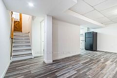 68 Rymal Road E, Hamilton, ON L9B 1C1
