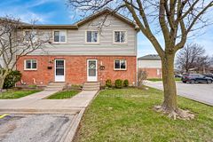 65 Dorchester Boulevard 61, St. Catharines, ON L2M 7T1