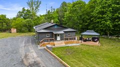 16509 Cedarvale Road, North Stormont, ON K0C 1Y0