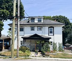 59-61 St Charles Street, Belleville, ON K8P 2W1