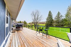 14 Curling Road, Bracebridge, ON P1L 1M6