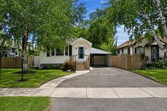 131 Bond Street, London South, ON N6C 1W6