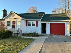260 Isaac Street, Gravenhurst, ON P1P 1G2
