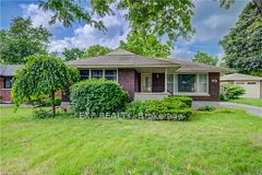 244 Royal Street, Waterloo, ON N2J 2J2