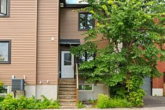 253 Deschamps Avenue, Vanier and Kingsview Park, ON K1L 5Z2