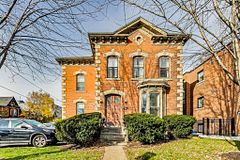 102 West Avenue S 4, Hamilton, ON L8N 2S3