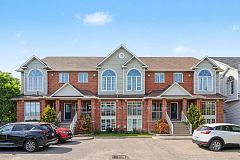 4429 Harper Avenue, Cyrville - Carson Grove - Pineview, ON K1J 1C9