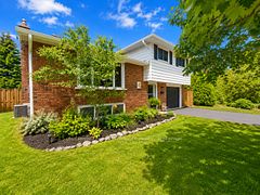 4 Richmond Grove, Belleville, ON K8N 1Z1