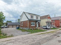 577 Douglas Street, North Bay, ON P1B 5N7