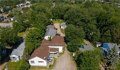 550 Lakeshore Drive 8, North Bay, ON P1A 2E6