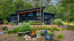 56 Blair Point Road, Seguin, ON P0C 1J0