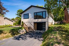 873 9th Avenue E, Owen Sound, ON N4K 3E8