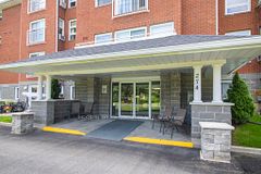 274 Ormond Street 201, Brockville, ON K6V 6Z7