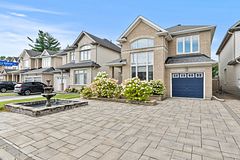 1217 Glenlivet Avenue, Orleans - Convent Glen and Area, ON K1W 0G3